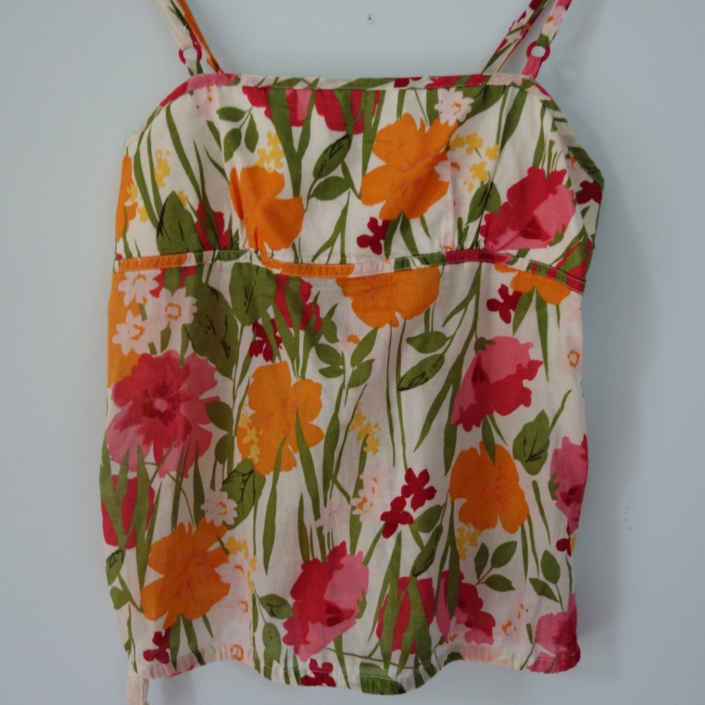 American Eagle flowered tank top